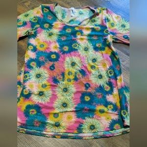 Lularoe tee